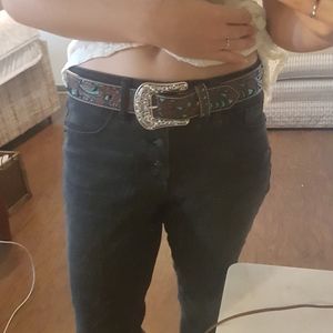 ARIAT belt in great condition!